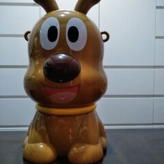 名犬チーズの置物（小物入れ）