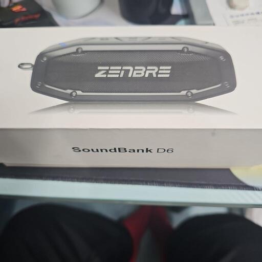 引き取り先決定ZENBRE D6 Portable Speaker