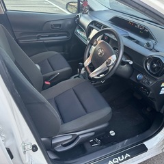 トヨタアクアH28の画像