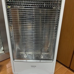 予約済　ヤマゼン　カーボンヒーター