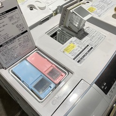 💥激安💥✨洗剤自動投入モデル✨HITACHIドラム式洗濯機　11KG 2019年　BD-SX110Cの画像