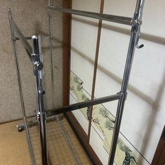 スチールラックの画像