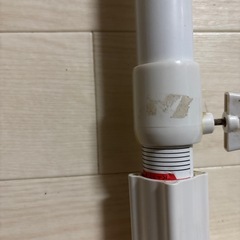 家具固定ポールの画像