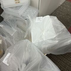 無印良品 ポリプロピレン整理ボックス４など　プラスチックケース多数の画像
