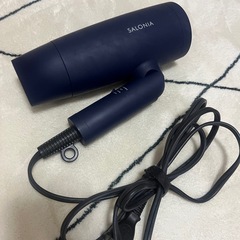 【受け取り予定者決定】SALONIA ヘアドライヤー