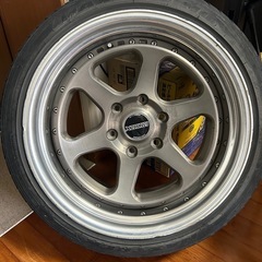 ハイエースホイールの画像
