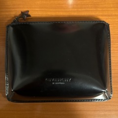 ジバンシー　ポーチ