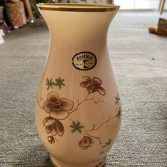 ボヘミア　チェコ製　花瓶　中古