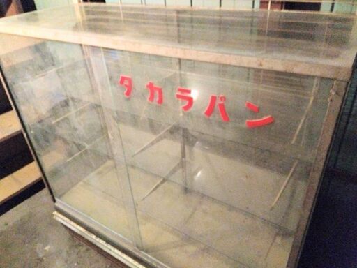 ガラスケース　ショーケース　 陳列棚　4段　什器　ディスプレイ　レトロ　商品棚