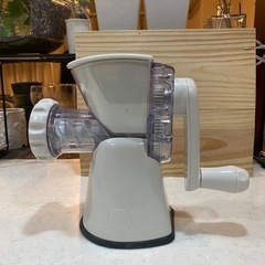 ❣️新品未使用【美品】🉐ミンチ機❣️【値下げ】の画像