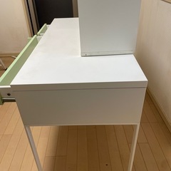 IKEA 学習机（岡山市内配達要相談）の画像