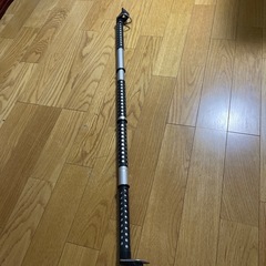 車用　突っ張り棒の画像