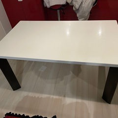 食卓テーブル　椅子2脚セットの画像