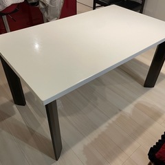 食卓テーブル　椅子2脚セット