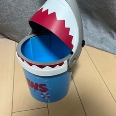 小物入れ　ゴミ箱　ジョーズの画像
