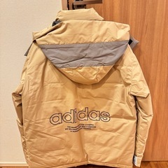 新品未使用　adidas originals ダウンジャケット　の画像