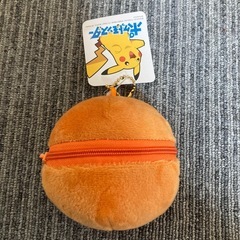 【新品・タグ付き】ポケモン ★ ヒトカゲ フェイスマスコット ポーチ　人気の画像