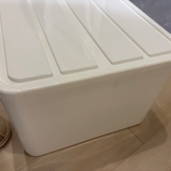 ニトリ　押入れ収納ケース　衣装ケースの画像