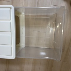 ニトリ　押入れ収納ケース　衣装ケースの画像