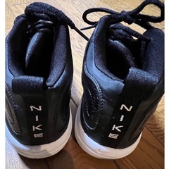 NIKE  黒　シューズ　25.5cmの画像