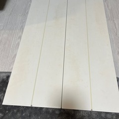 折りたためる洗面台のフタの画像