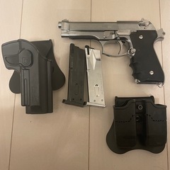 【最終値下げ明日締切】エアガンベレッタm9他