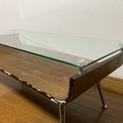 【取引終了】ガラス机（2/26まで）の画像