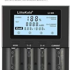 Liitokala Lii-M4 リチウムイオン、ニッケル水素、ニッカド電池充電器の画像