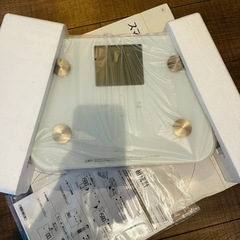 電子体重計