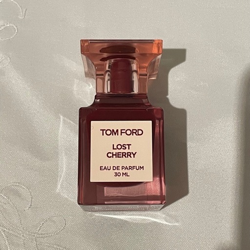 TOM FORD LOST CHERRY オードパルファム 30mL