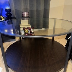 決定済み　IKEA ガラステーブル 