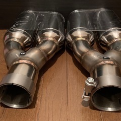 新品 CROSS製 オーバル4本出し エスカレード オールステンレス 汎用の画像