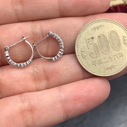 K18WG ホワイトゴールド　フープ　ダイヤピアス　1.5g