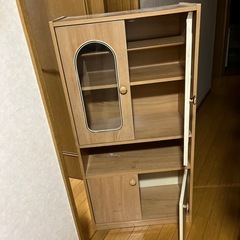 収納棚の画像