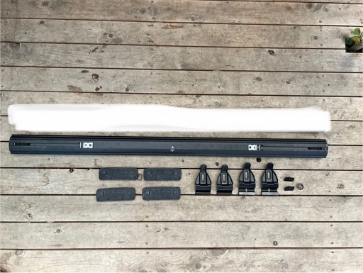 ノア　80系　ルーフキャリア　バー