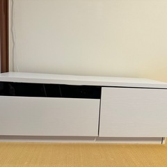 テレビボード