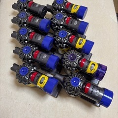 ダイソン掃除機　本体29台　 ジャンクの画像