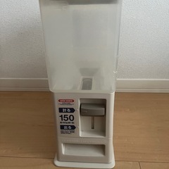 ニトリ　米びつの画像