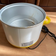 DELISH KITCHEN 電気ポット ホワイト・イエローの画像