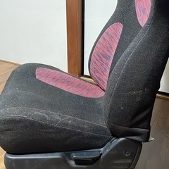 珍しいバケットシートペア
の画像