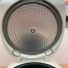 TOSHIBA IH炊飯器の画像