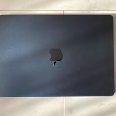 MacBook Air M2 13.6インチ Midnight　充電回数39回　2024年2月 購入の画像