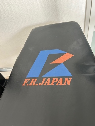 トレーニングベンチ