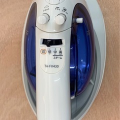 TOSHIBA コードレスアイロンの画像