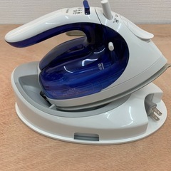 TOSHIBA コードレスアイロン
