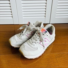 NEWS BALANCE レディーススニーカー 24.5cm