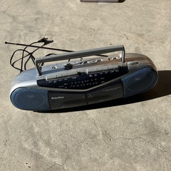 ラジカセ