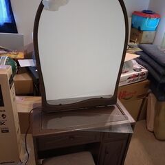 鏡台