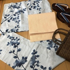 【ゆかた館グレース】レディース　浴衣　Sサイズ　