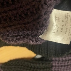 新品タグ付き↪︎定価2900円　お買い得品◎ニットパーカー　スタイル良く見えます! フード　ファー取り外し可能◎の画像